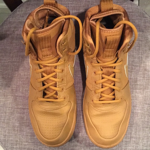 Nike | Mid Ebernon Nike Shoes - Picture 2 of 6